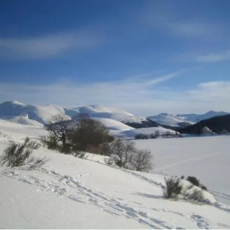 Beau Duplex 3 Pieces Avec Balcon, Parking Et Wifi Au Dore - Fr-1-608-187